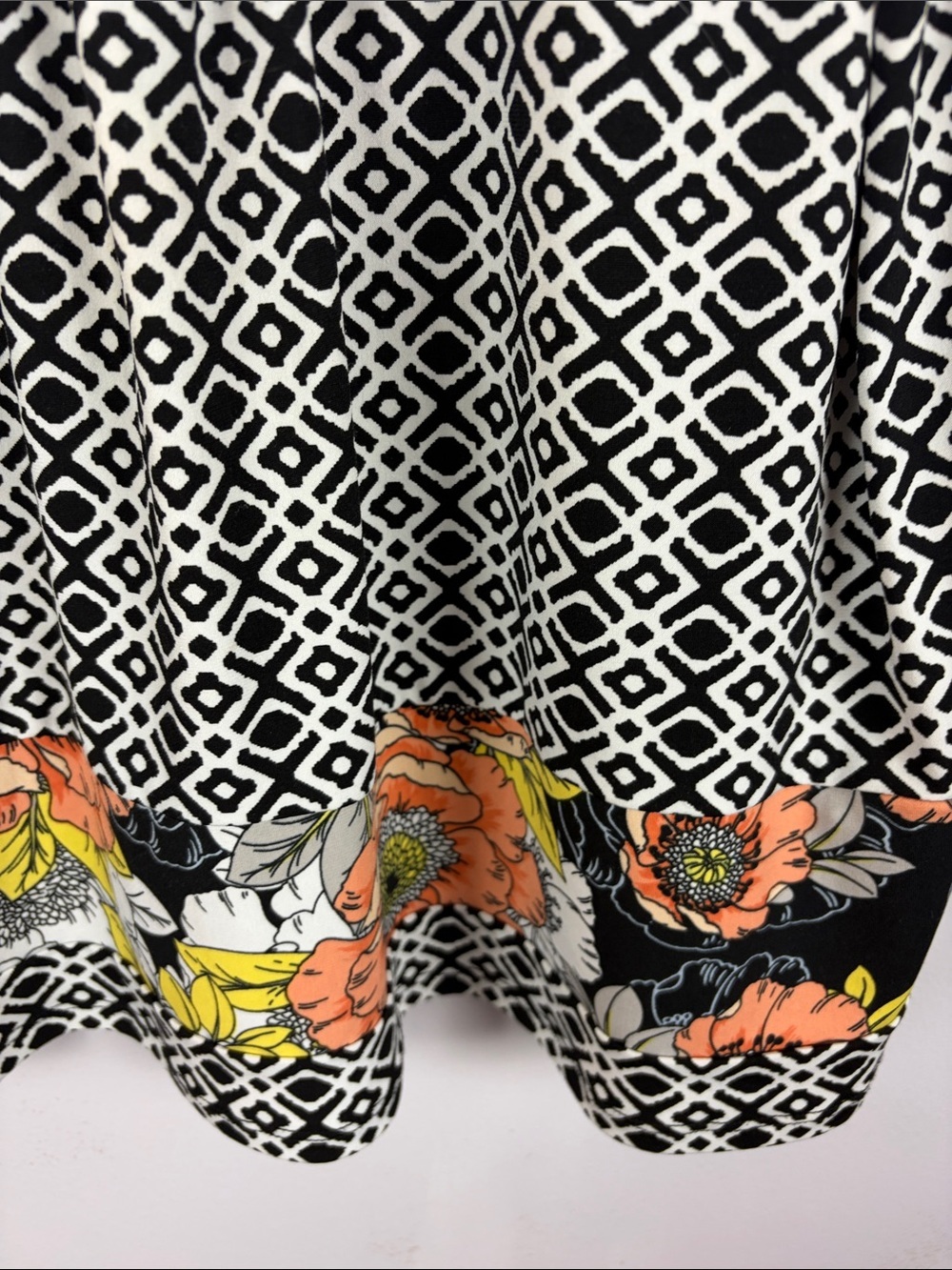 Ruby Rd. Mixed Print Blouse Floral Geometric Top Size Large - Picture 8 of 11